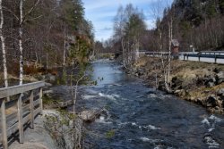 Auch hier kommt das Schmelzwasser den Berg herunter